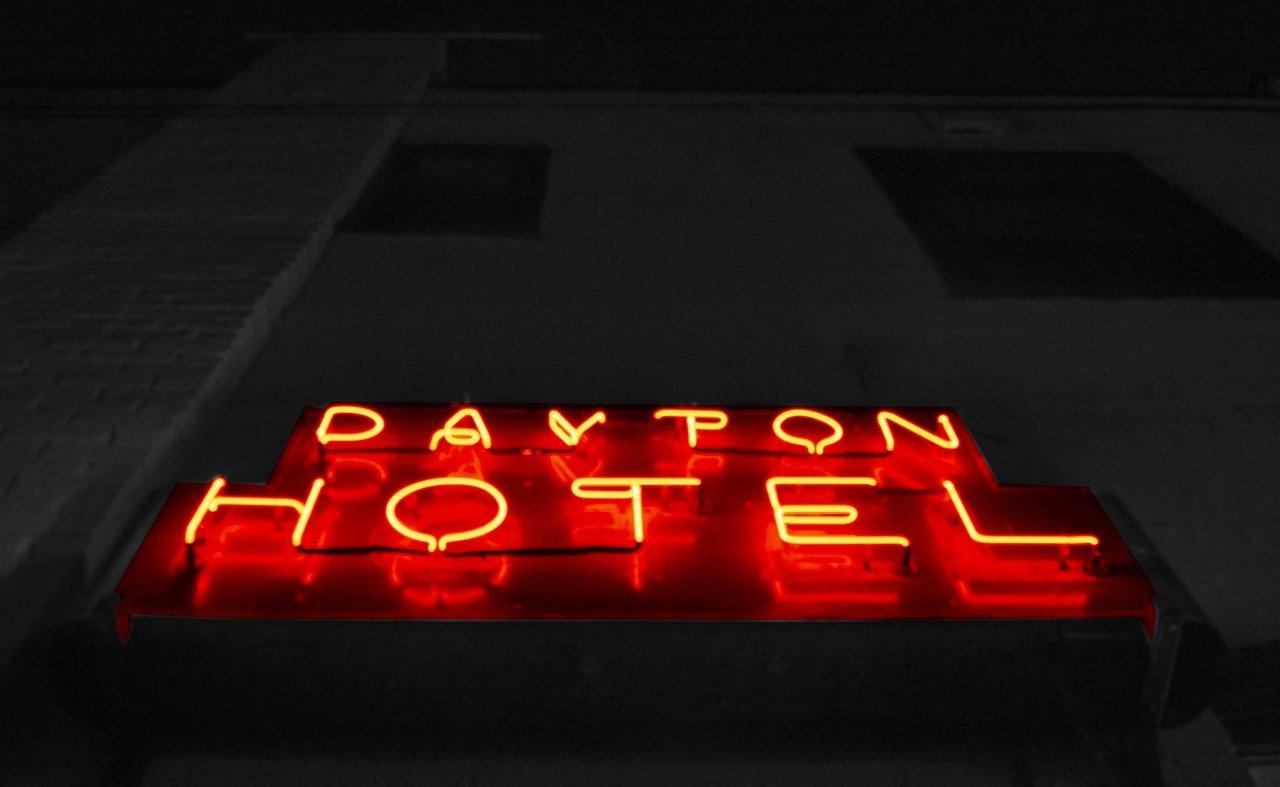 w标志的是什么酒店