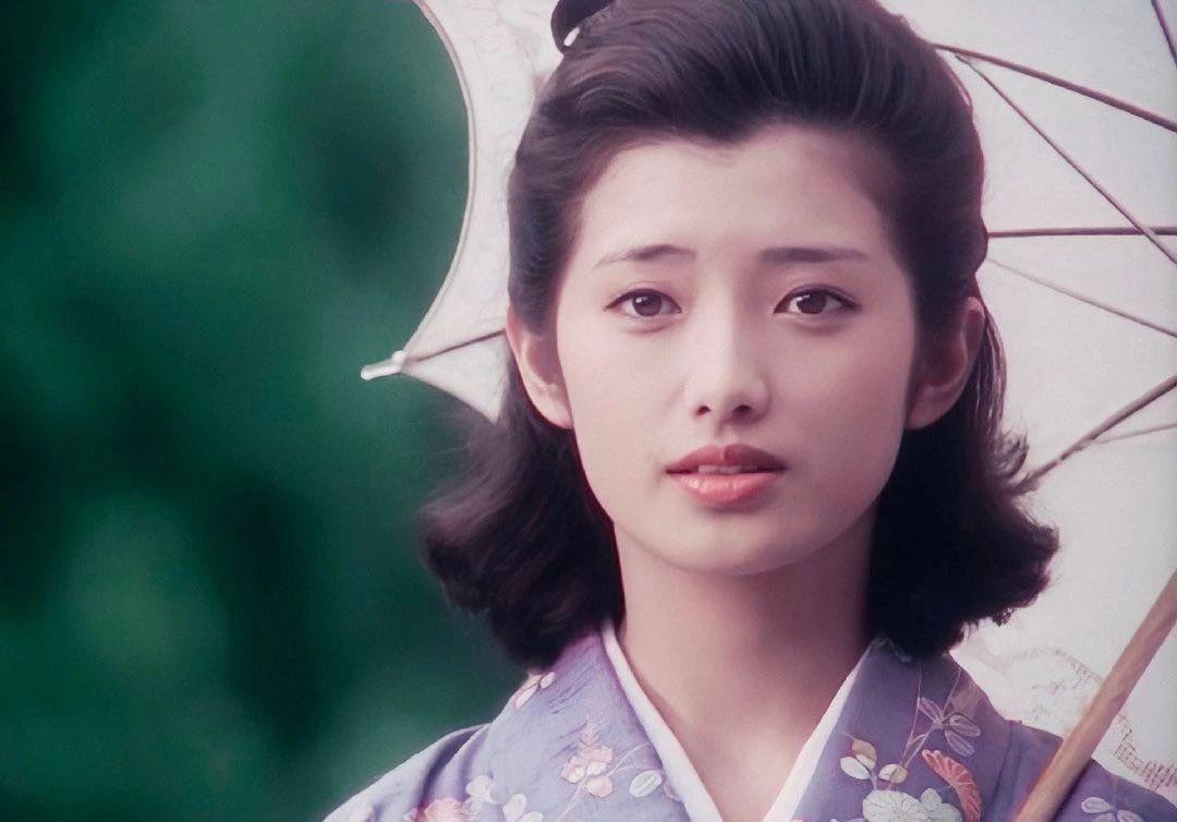 如何评价山口百惠的爱情? - 知乎