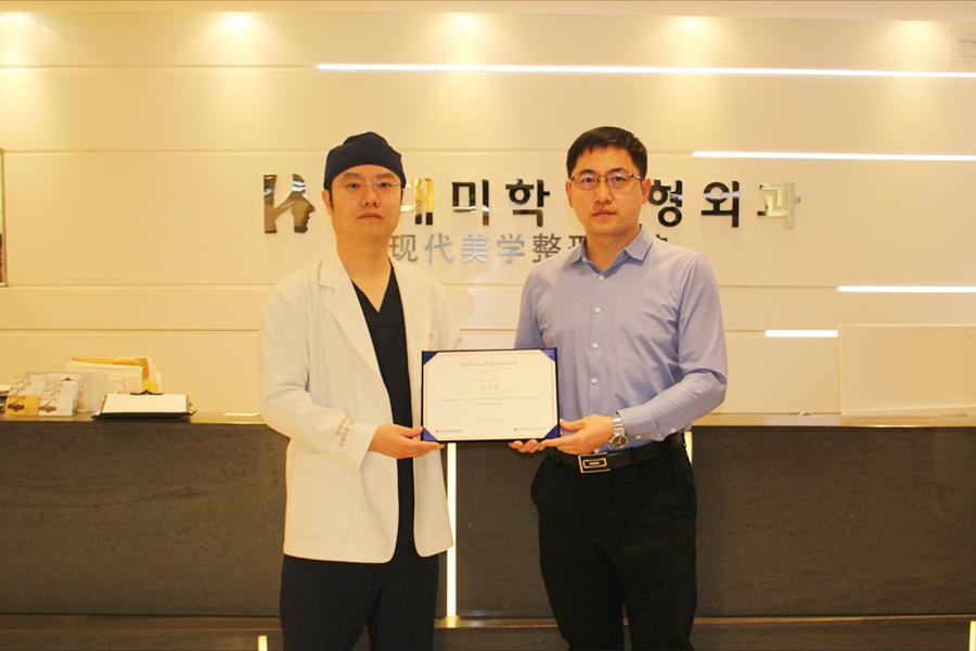 北京吸脂医生推荐刘靖涛简介