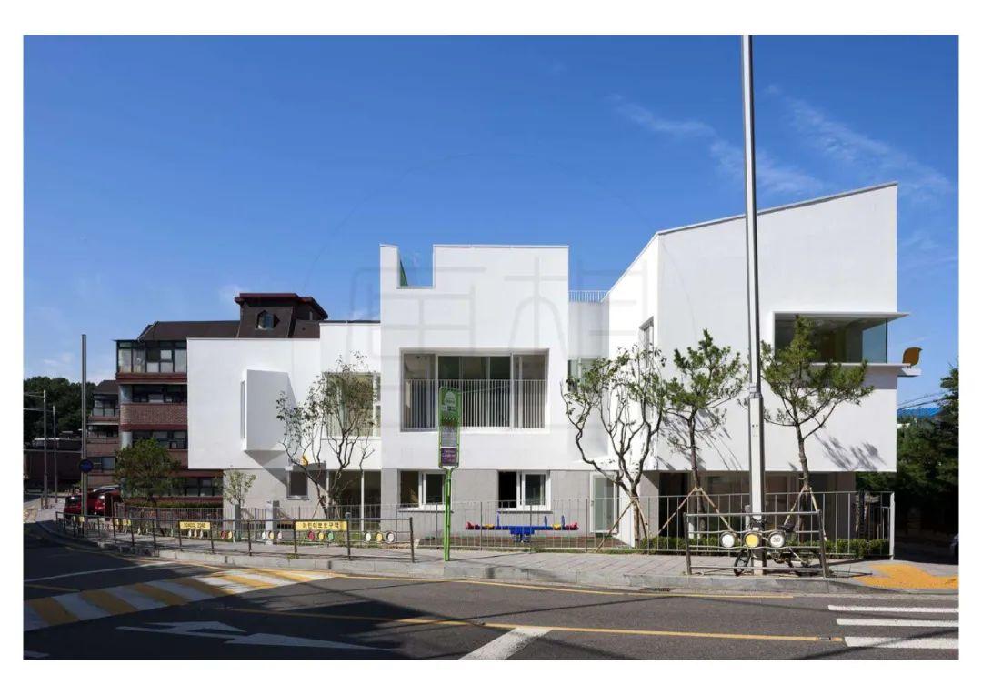 快题资料|不规则地形类建筑案例专题总结(一)