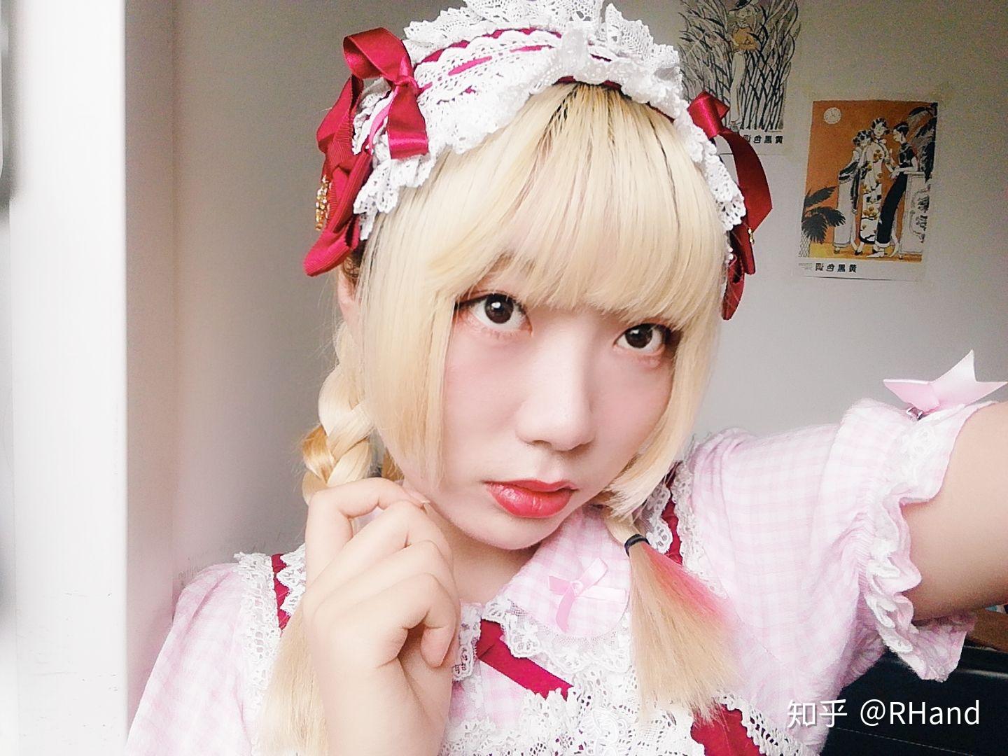 头发漂成黄白色得漂几度? - 知乎