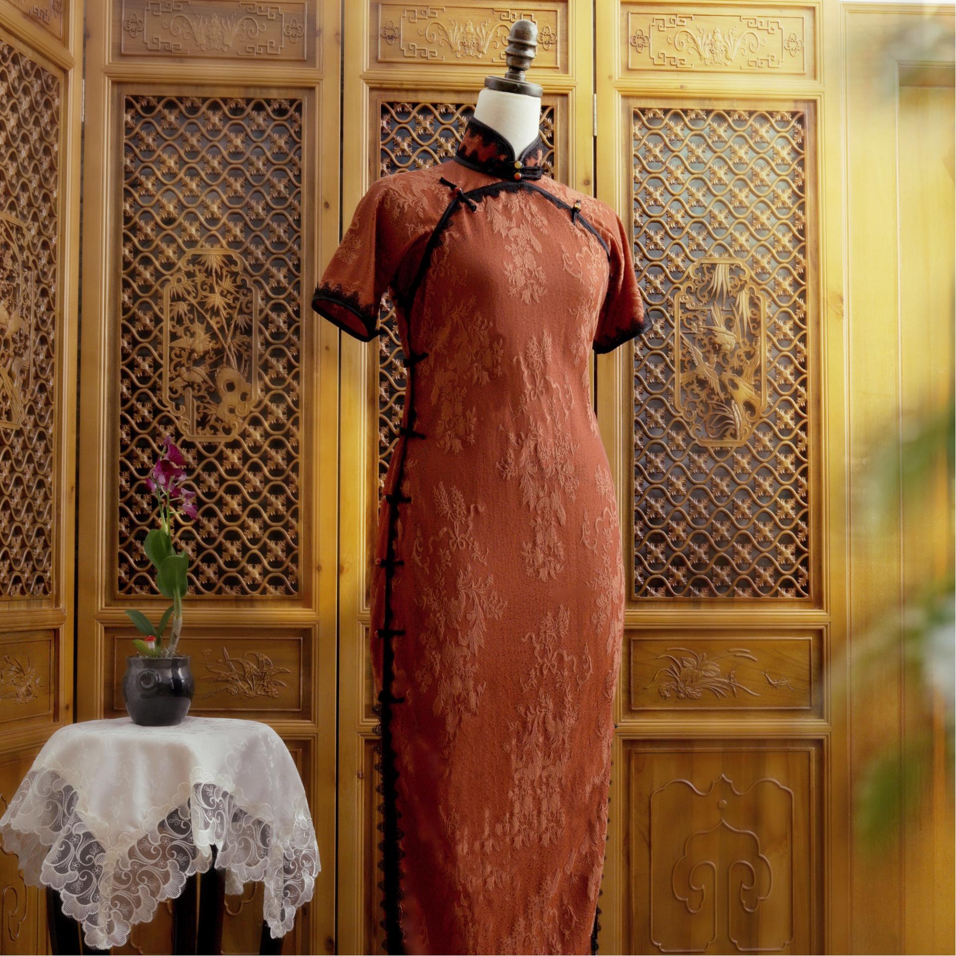 厂家绣花七分袖长款旗袍 复古女士优雅修身印花改良旗袍-阿里巴巴