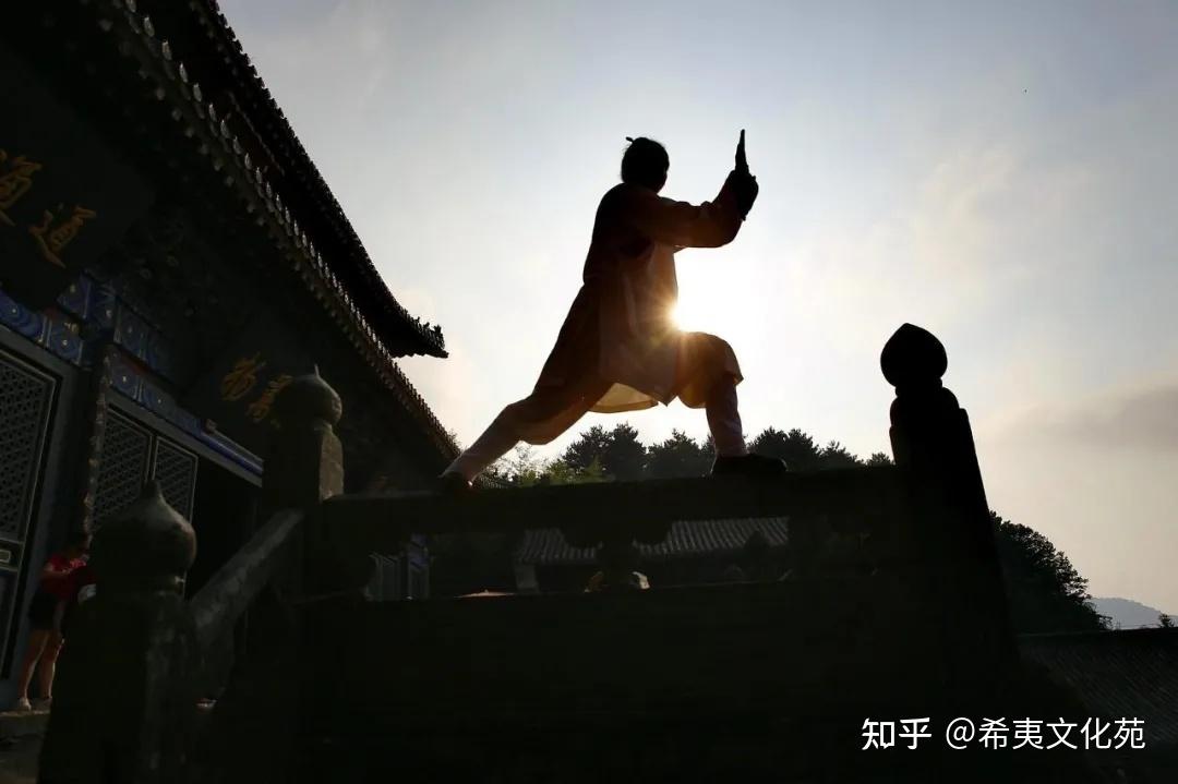 入道想修习法术;2,想飞升成仙,长生不老;1,认可道教思想,修道为了学习