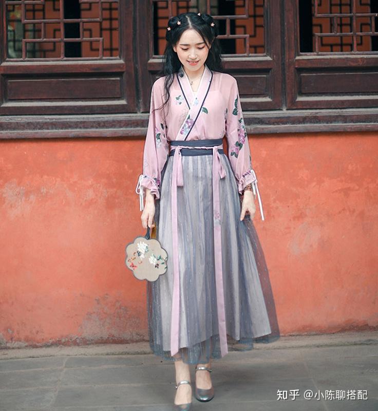 中式汉服微胖穿搭女,中式汉服微胖穿搭女图片