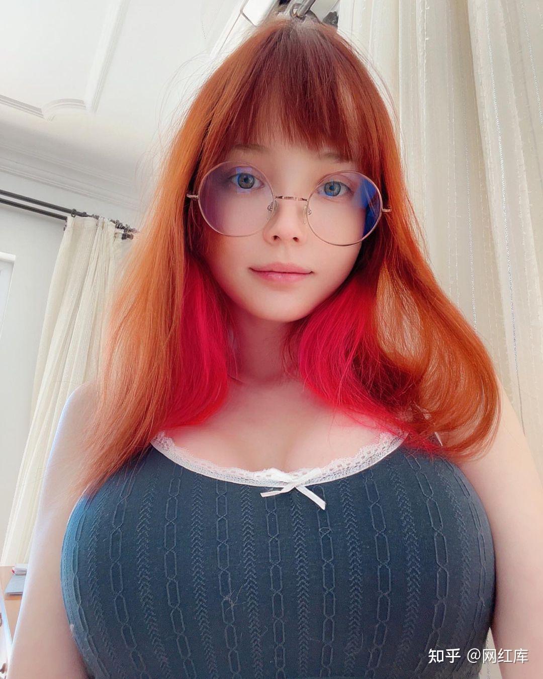 满分眼镜娘！欧美网红美女Alisa Pika Pika美照赏 - 知乎