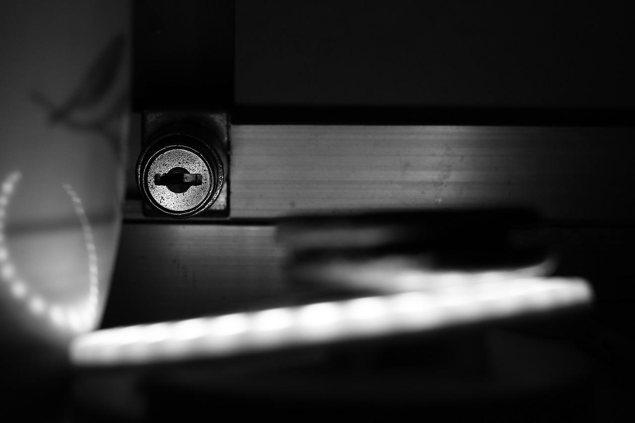 3. 防盗报警系统