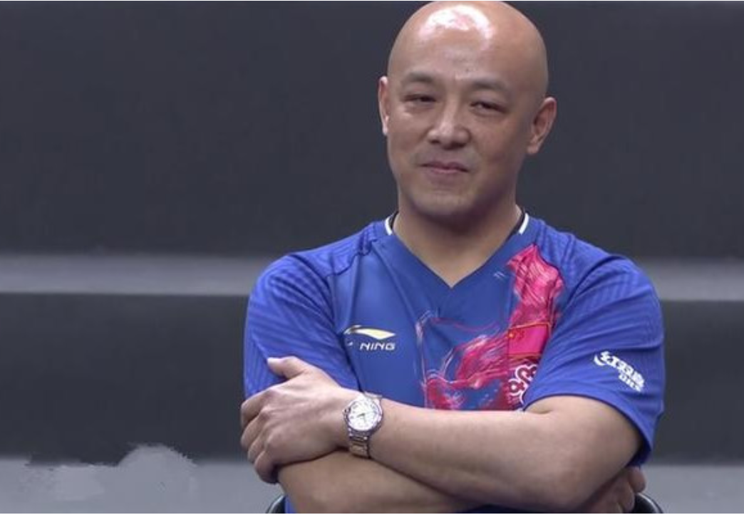 舍友是肖战粉丝每天都在夸赞她主子很烦怎么办