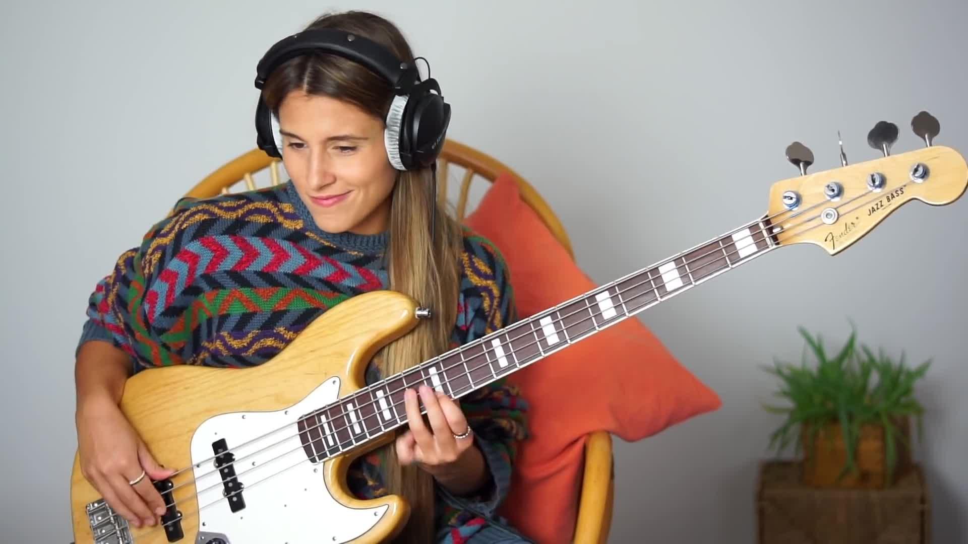 超强女贝斯手神仙级演出