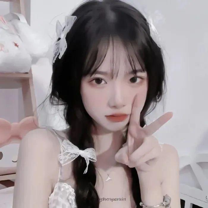 有什么好看又高级的女生头像? - 知乎