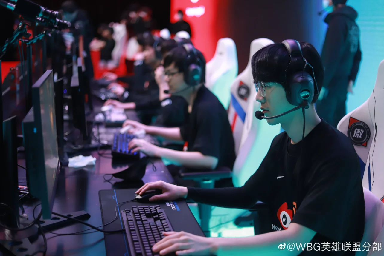 2023选什么机械键盘?直接看亚运电竞职业选手用什么! - 知乎