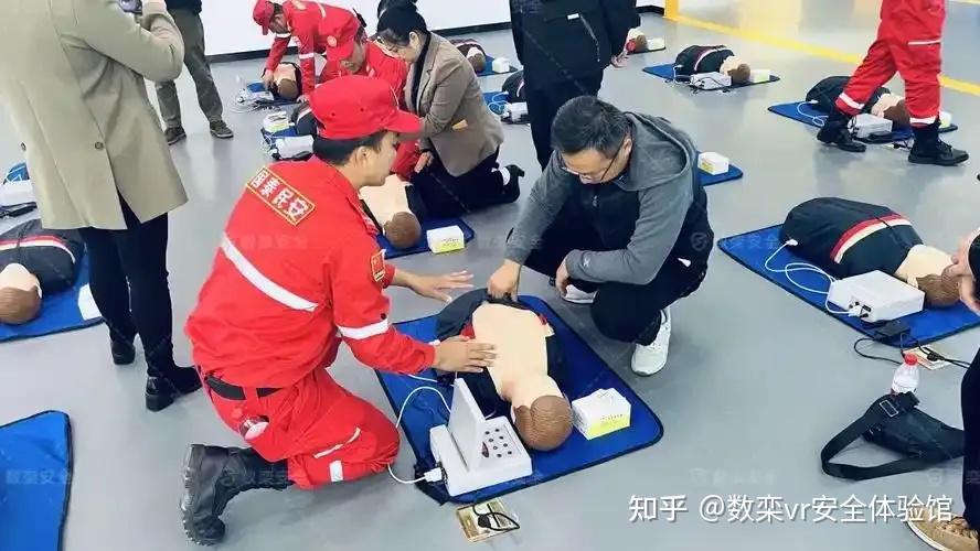 vr心肺复苏实操体验,江西红十字救助vr安全体验馆,VR急救虚拟仿真安全培训,工地电力消防校园溺水vr安全体验平台 - 知乎