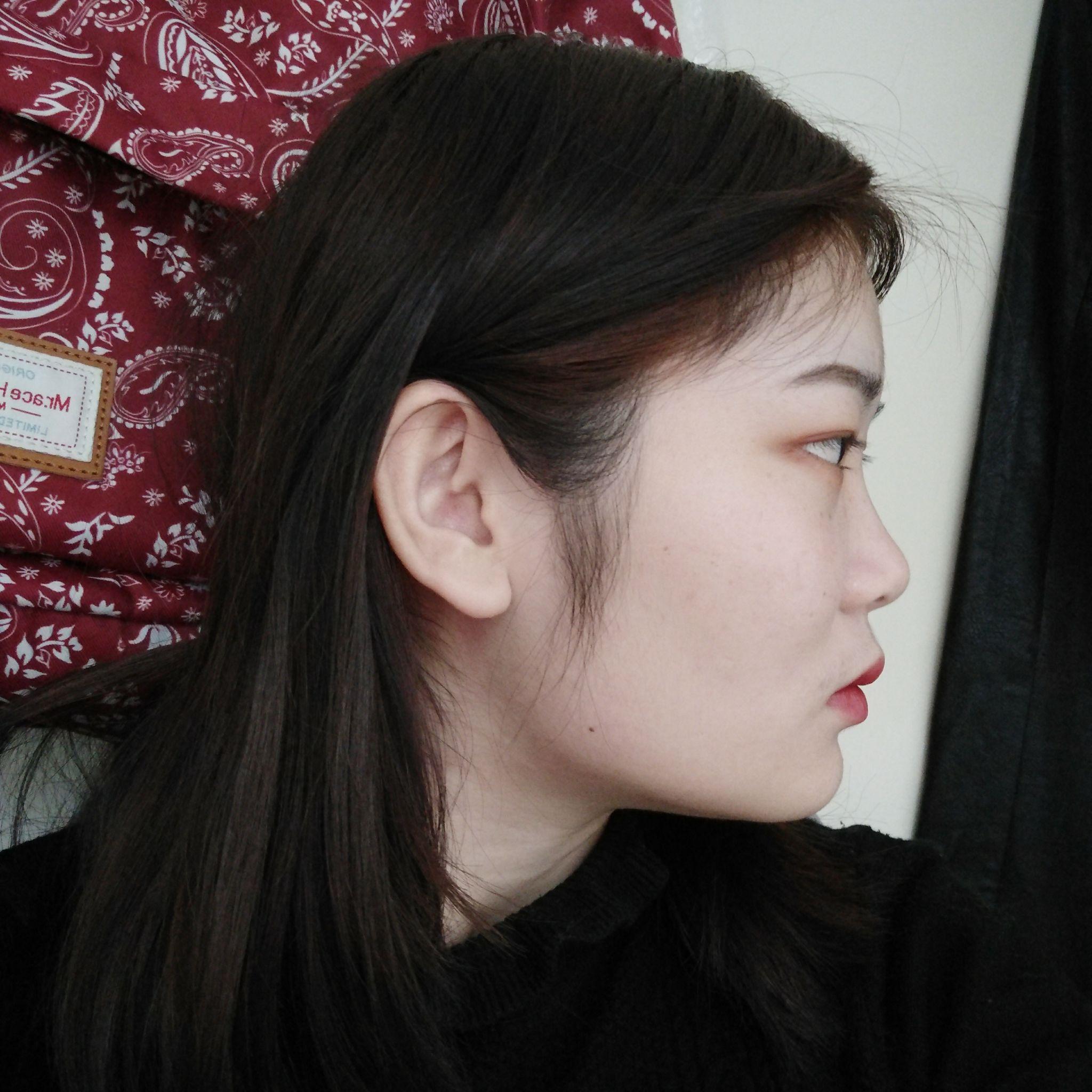 塌鼻子的女生留什么发型好看? - 知乎