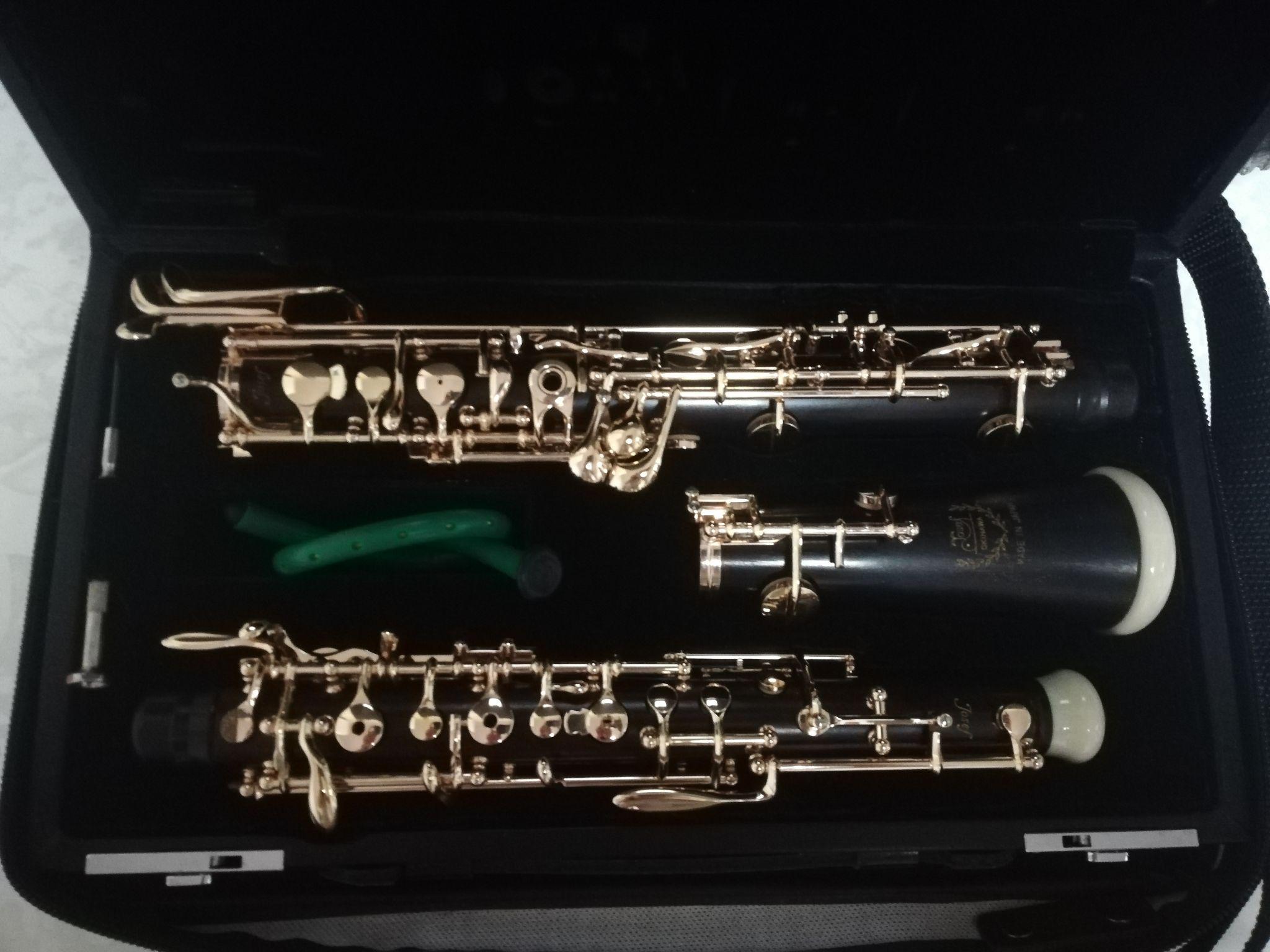 双簧管胶木和乌木在音色上有什么区别