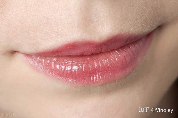唯诺雅教你几招轻松给唇部保养 知乎