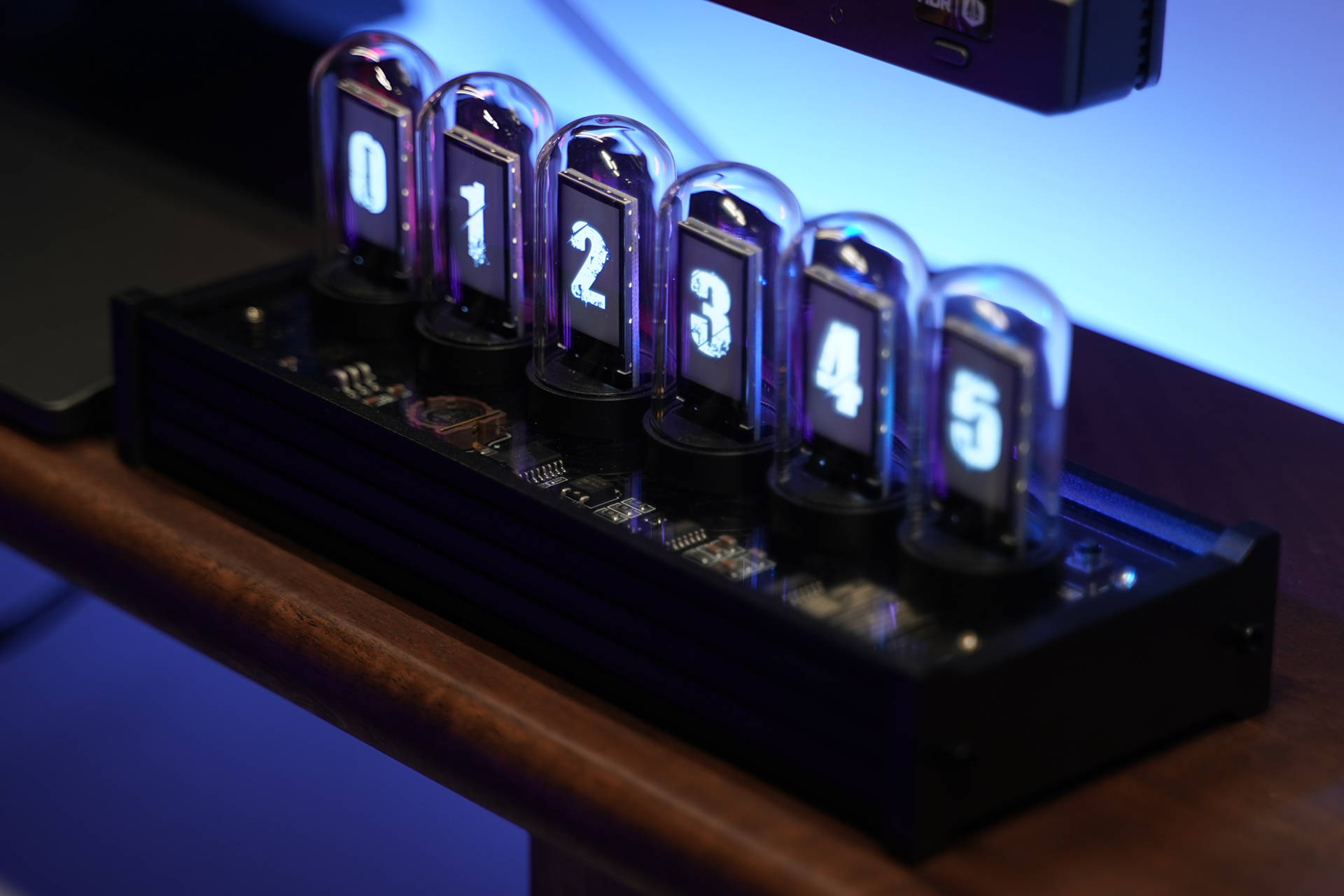 rgb拟辉光管时钟