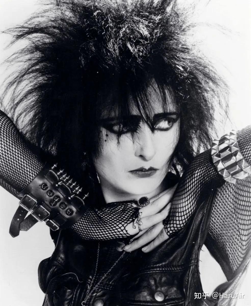 Siouxsie and the Banshees苏克西与女妖 - 知乎