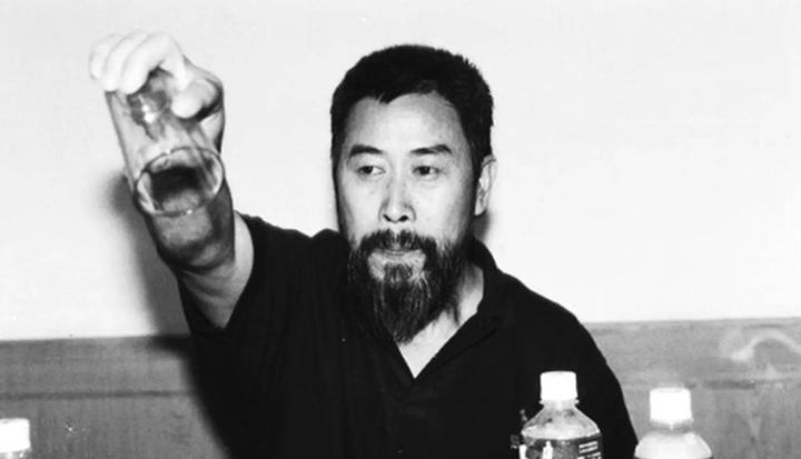 “神医胡万林”打造全过程揭秘（一）——当代华佗的悲惨童年 - 知乎
