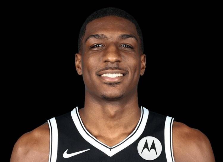 猛龙官方球队正式签下雷吉佩里