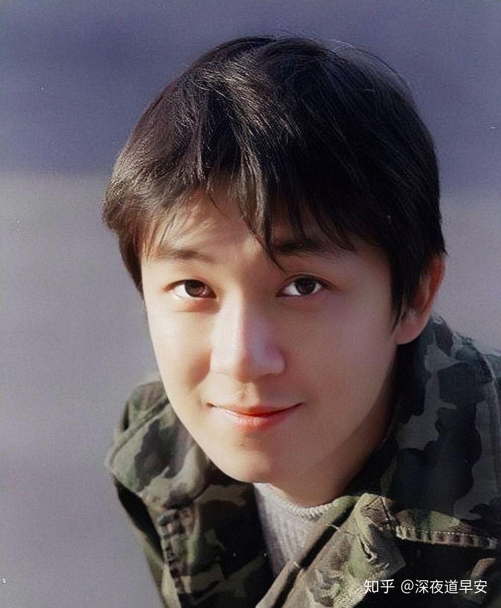 你的手机相册里有哪些潘粤明的帅照? - 知乎