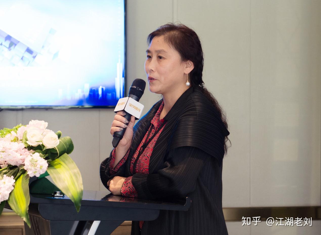 珠宝遇上区块链可以怎么玩