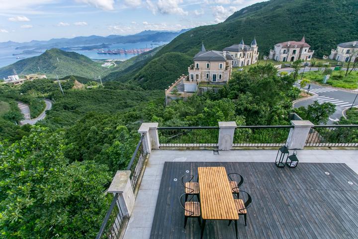 海景房价格暴跌,靠噱头营销的房价终于退潮,楼市泡沫要破了吗? - 知乎