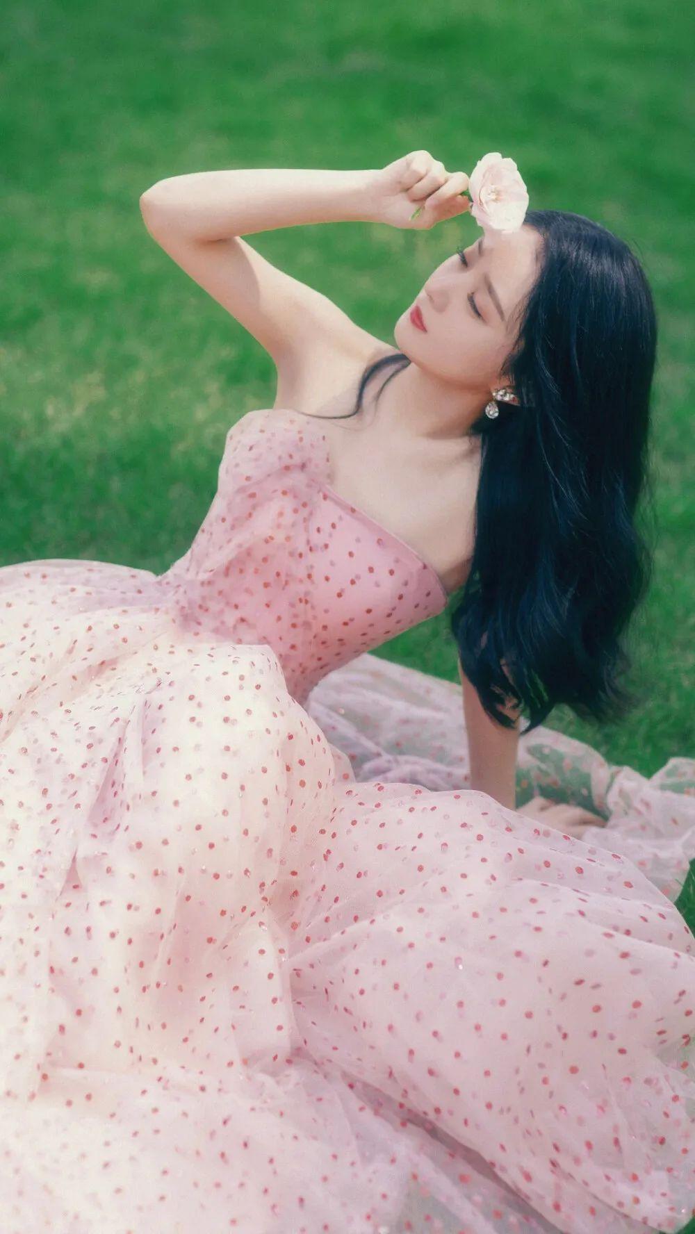 赵丽颖绝美全面屏高清壁纸来了颖火虫们快快来收藏哦