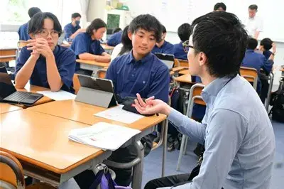 请输入图片描述