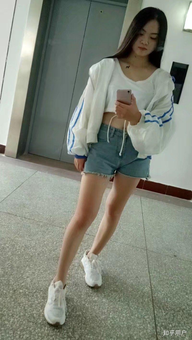 身高158cm体重120斤是不是真的很胖