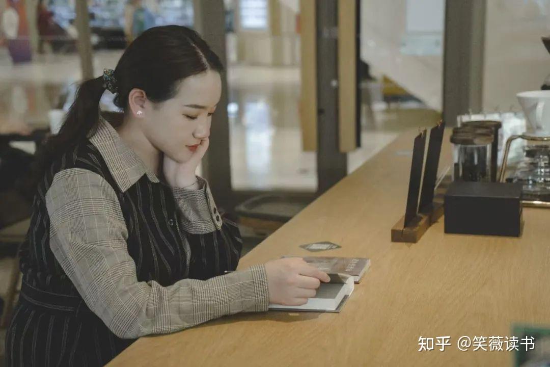 人一定要大量读书，书读的多了，人真的会变吗？ - 知乎
