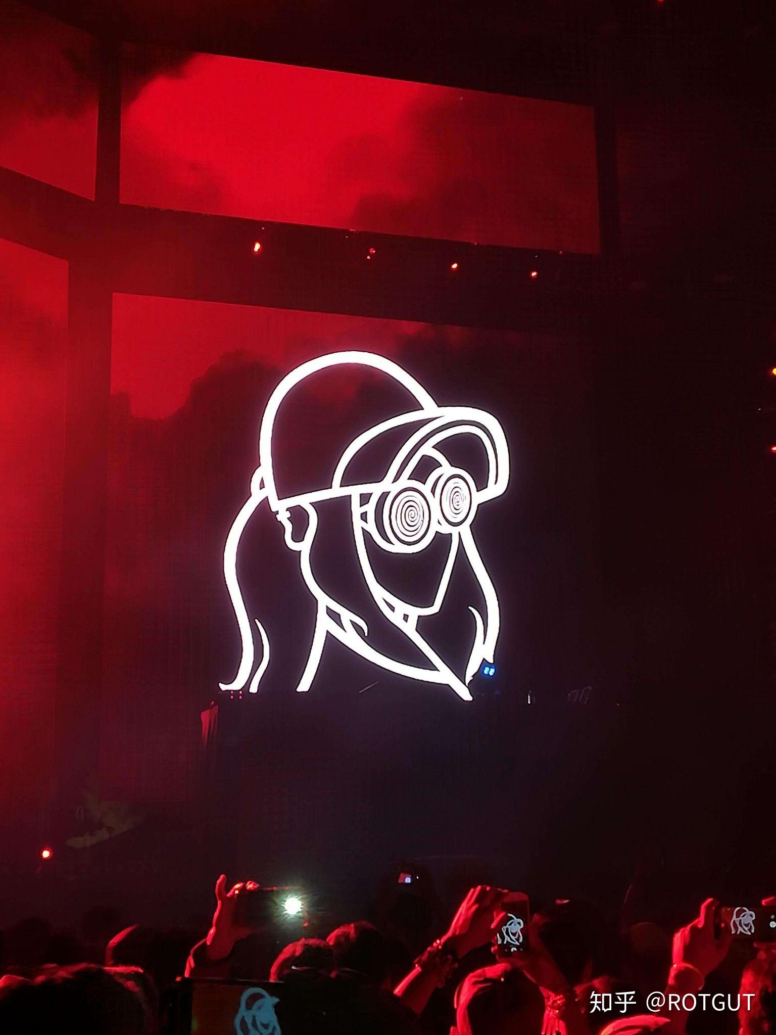 人气较高的电音 dj 大多是男性吗,为什么? - 知乎