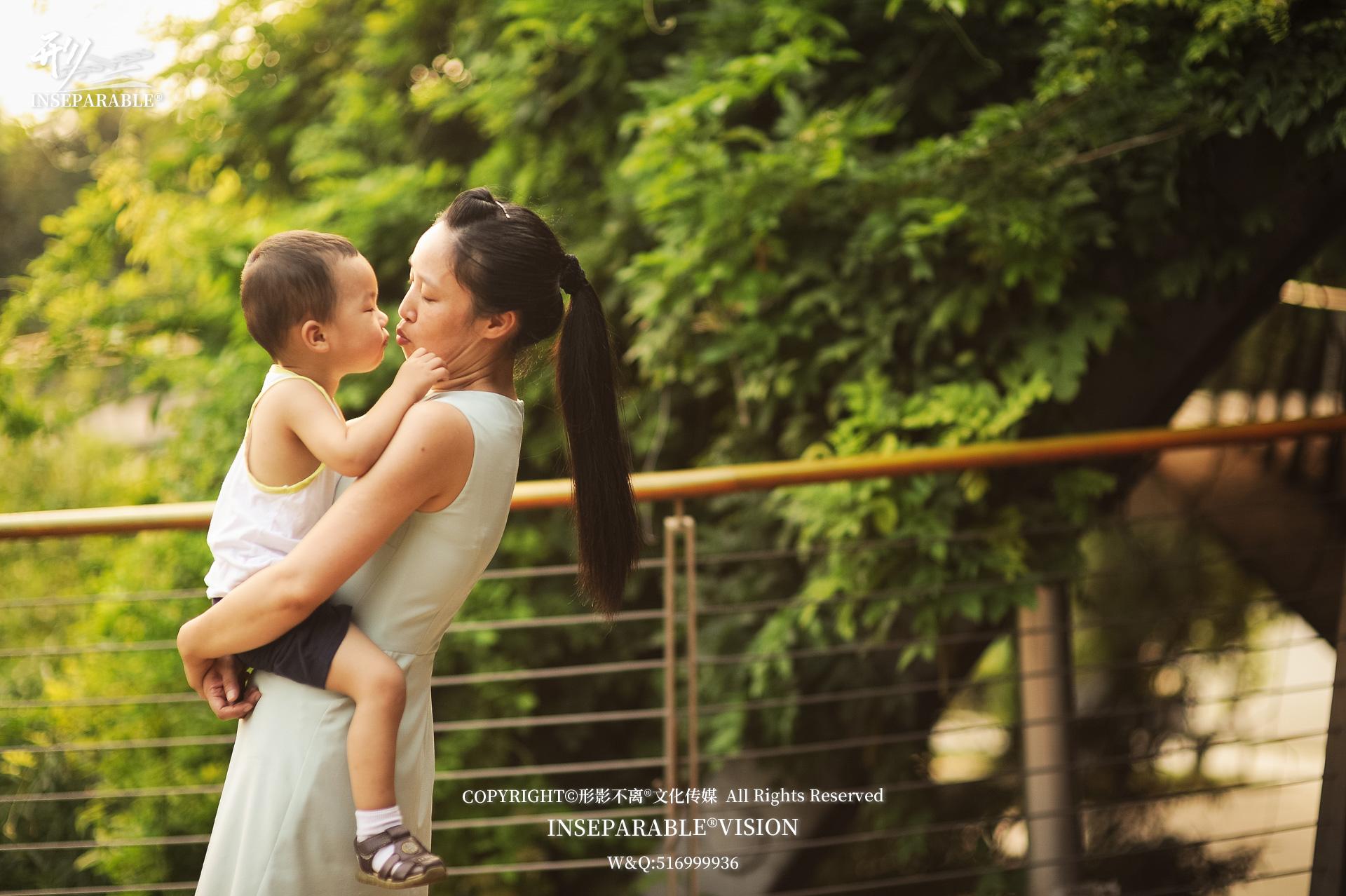 拍照如何摆拍儿童 v2-3a0fcb79cafc5fbad835912ed5312d58_r.jpg