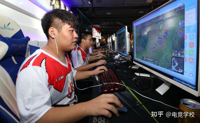 如何才能成为电竞职业选手 - 知乎