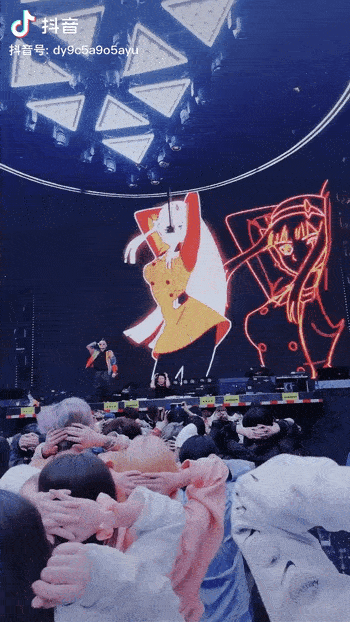 抖音黑森抖音黑森林视频_滕州圈的抖音_抖音能看到粉丝抖音号码