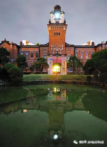 但是凭借首尔大学在韩国乃至世界的知名度,就业非常有竞争力,当然也视