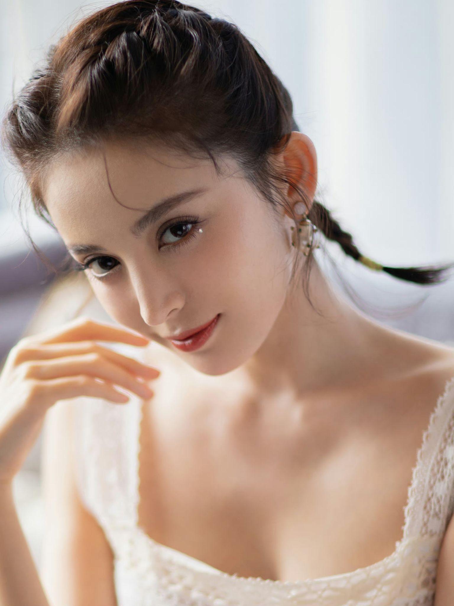 你们觉得国内最漂亮的女明星是谁