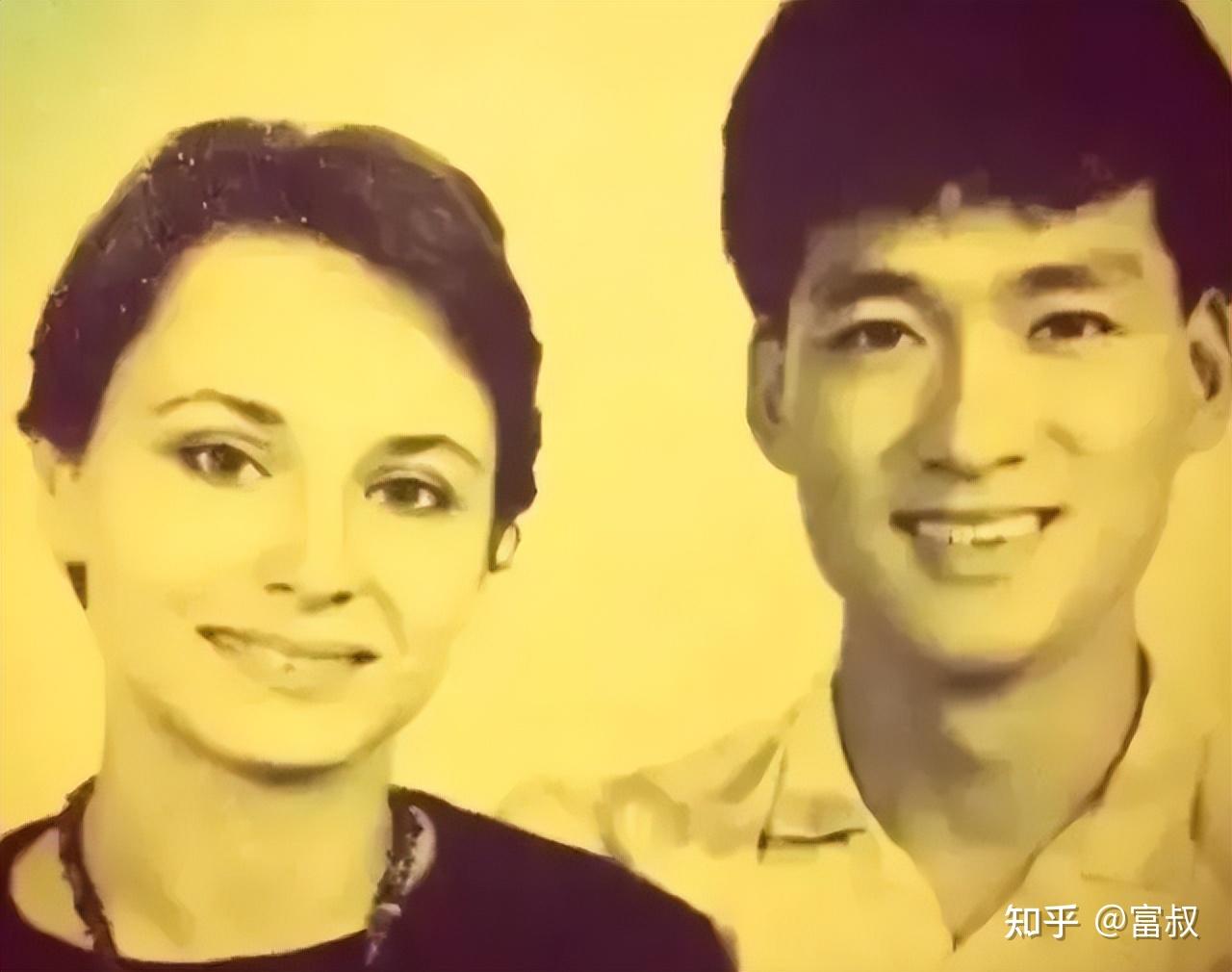 64岁周华健与美国妻子合照曝光,被嘲"像母子":结婚38年,一直被劝离