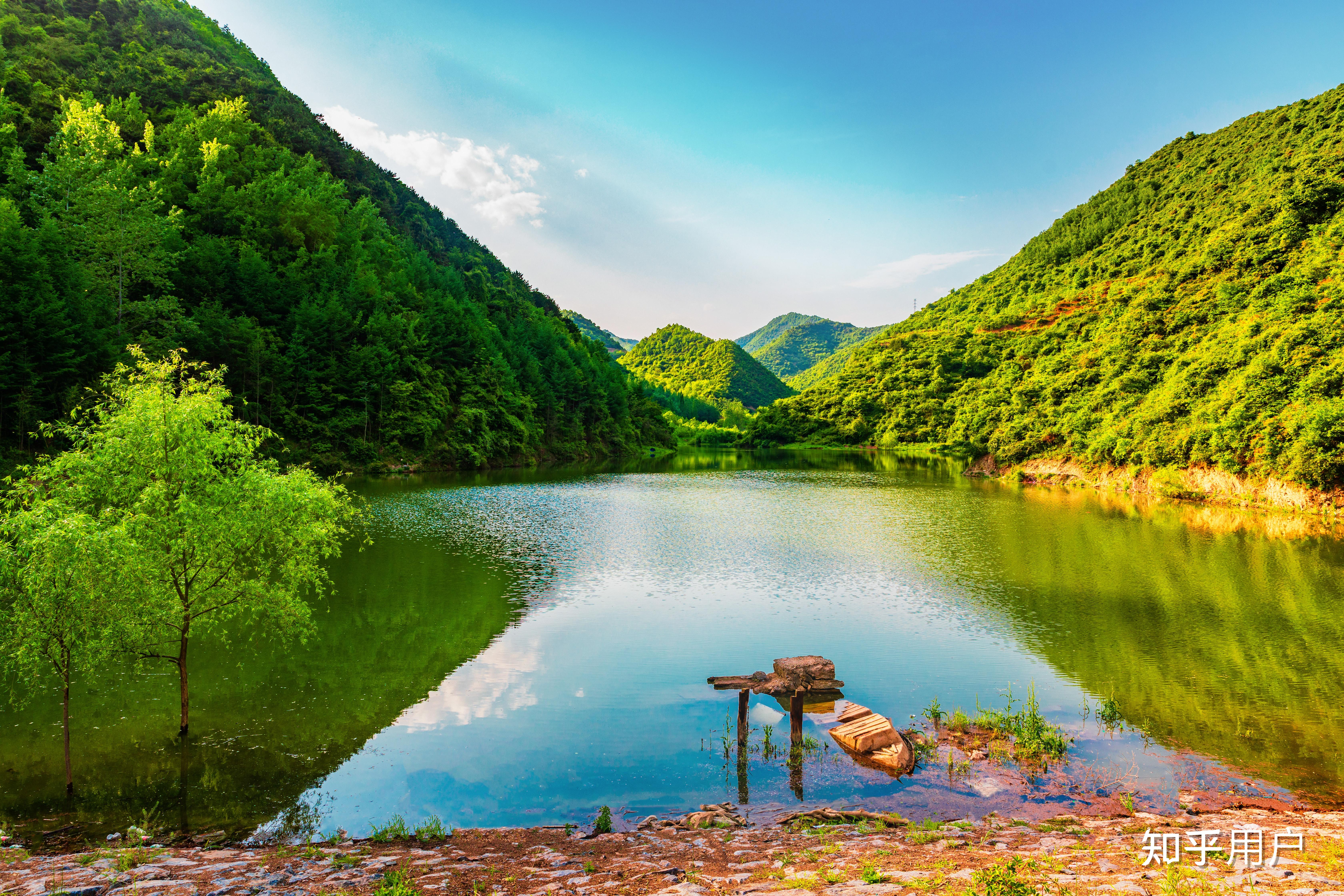 电脑壁纸干净山水图片