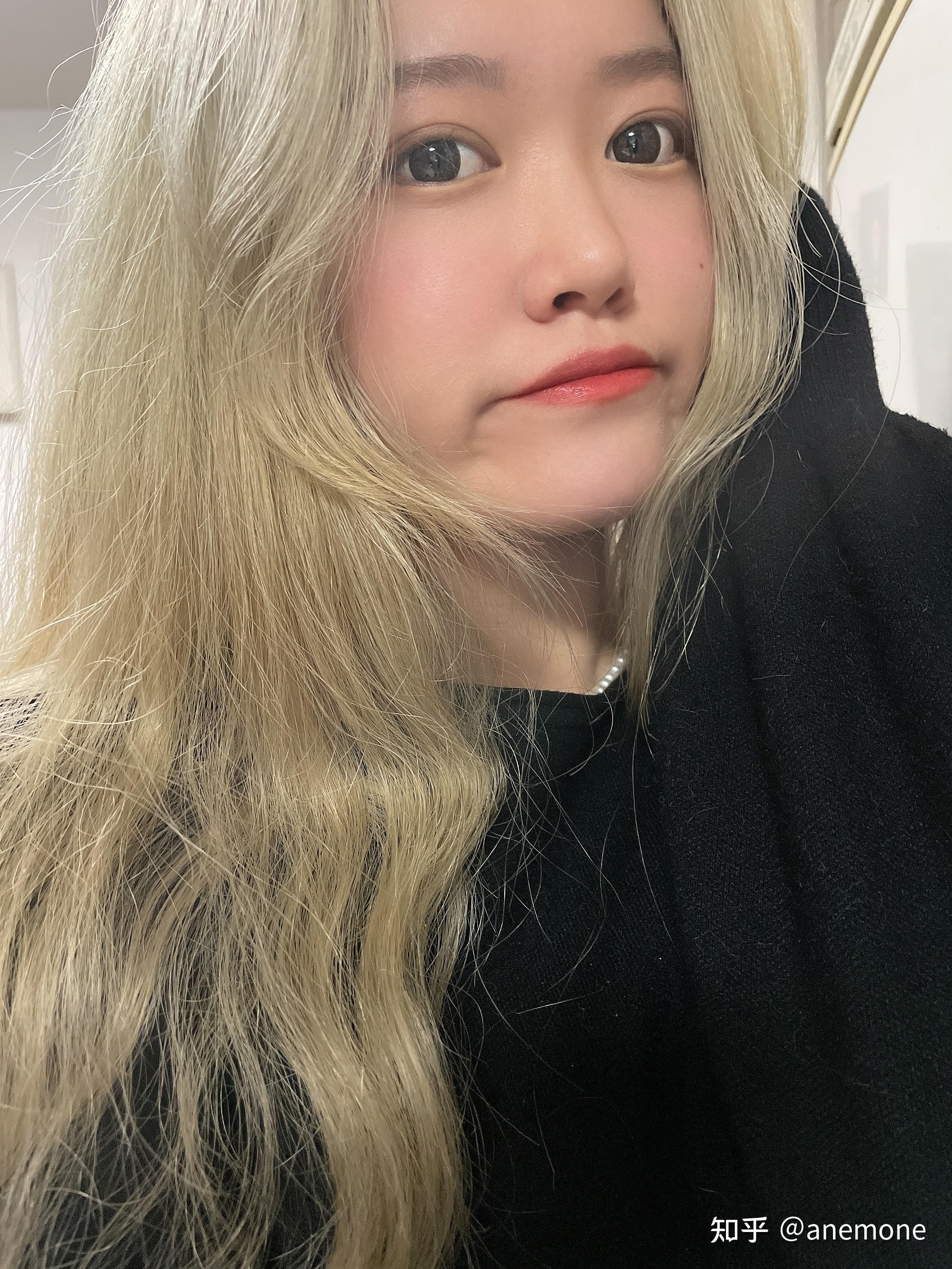 有没有染金色头发的妹子我也想染求交流经验