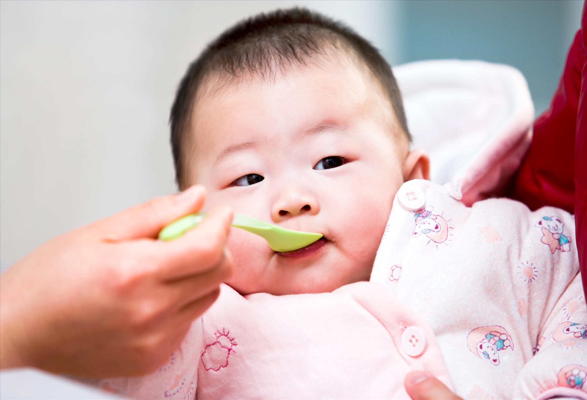婴幼儿易缺钙会影响生长发育，家长怎么做？选对补钙方式是关键 - 知乎