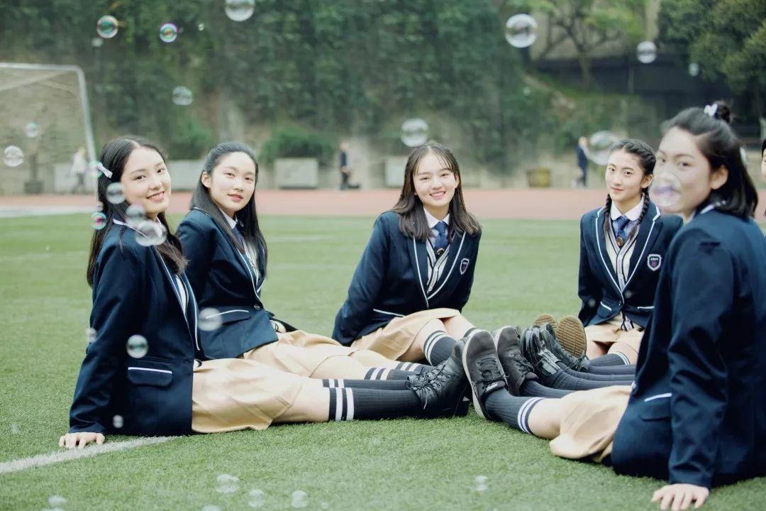 中国哪些中学有好看的校服