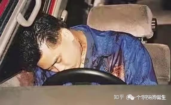 《尖东双虎》张耀扬,林文龙主演.