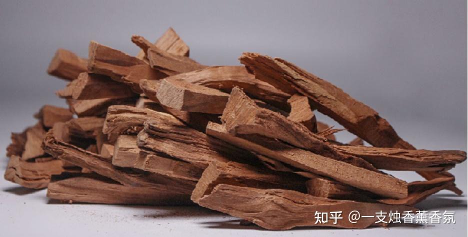 12种常见用来熏烧的天然香薰香料