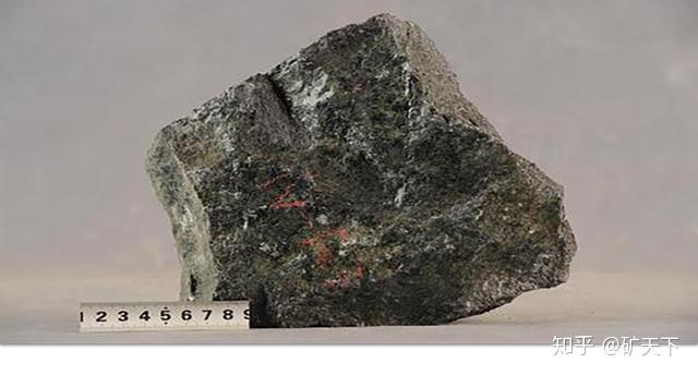 川大型钒钛磁铁矿转让附专家评估报告