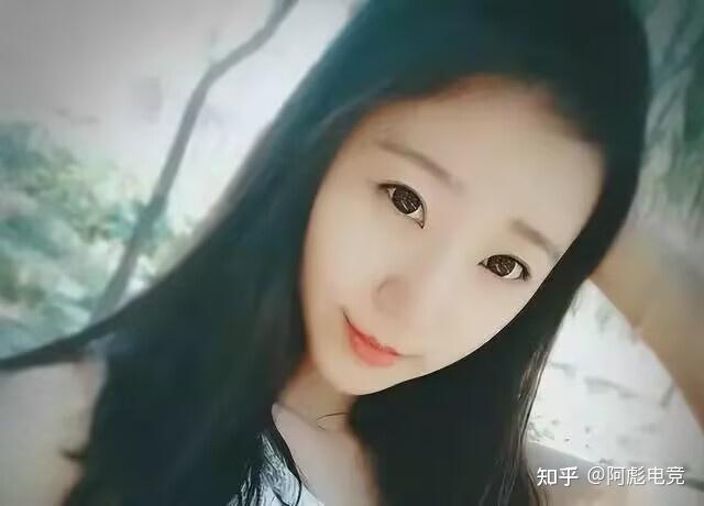 请问吕总背后是谁?有? - 知乎