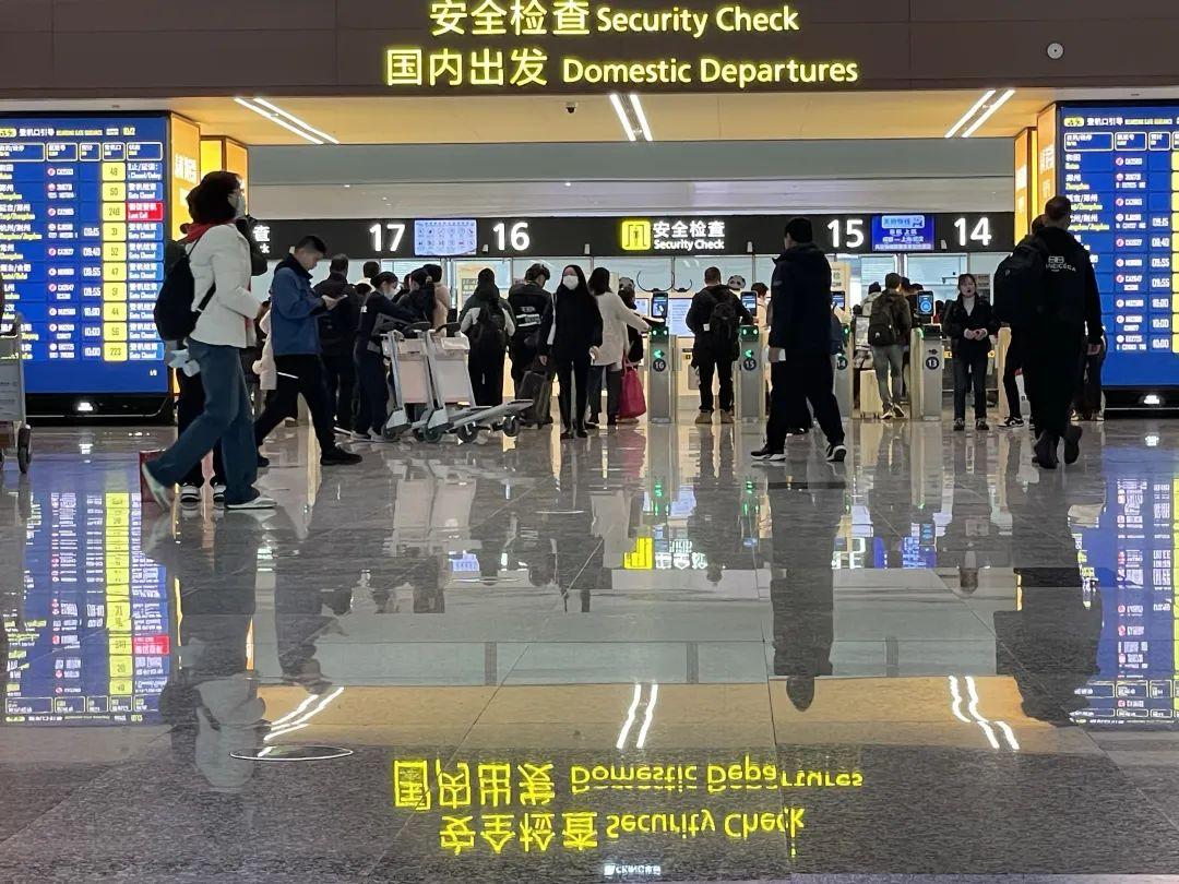 成都天府至天津,绵阳至拉萨,成都天府至海口,成都天府至三亚,成都天府