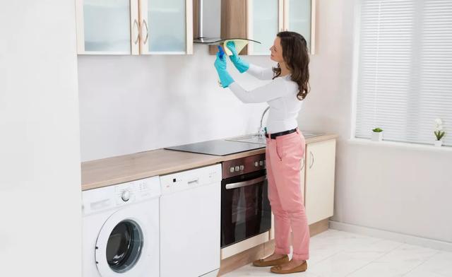 波轮全自动洗衣机怎么清洗