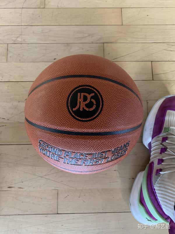 来自虎扑的礼物属于jrs自己的篮球简单测评