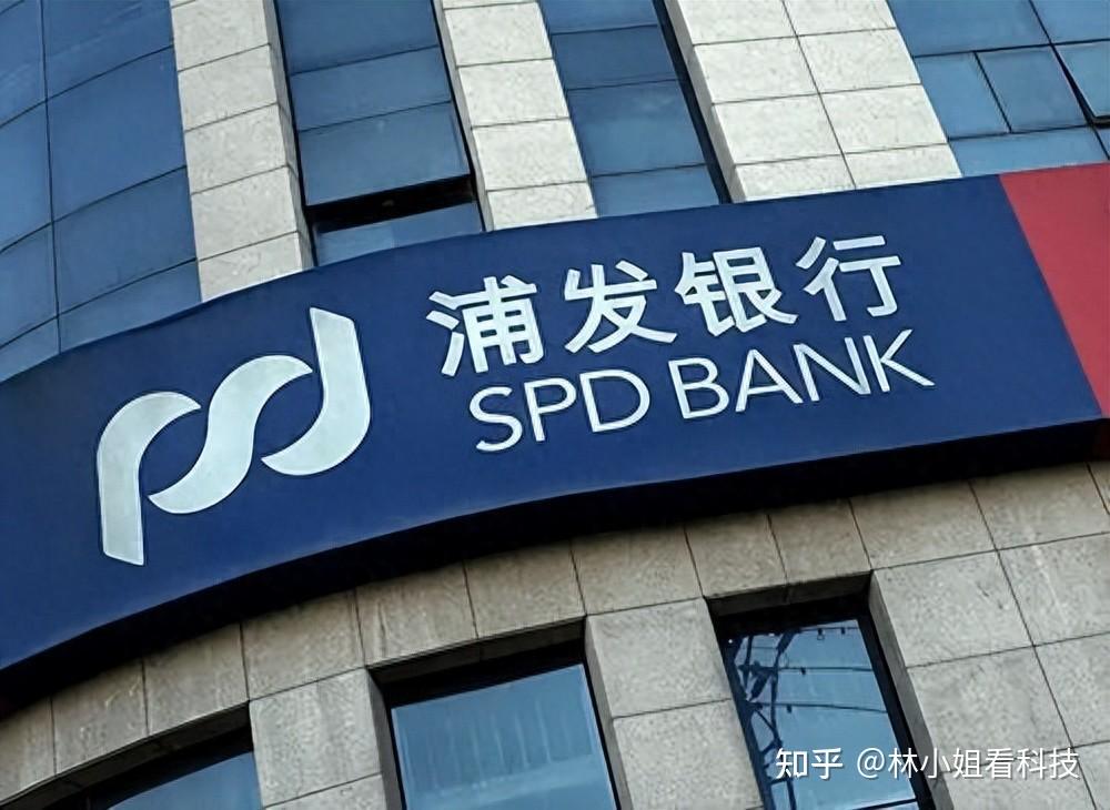 那么银行的员工便可以免费帮助有孩子的家庭辅导作业,辅导范围主要