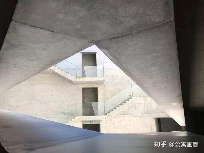 地中美术馆