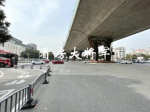 一眼心慌上海比较落后的地方泡沫有多大b061